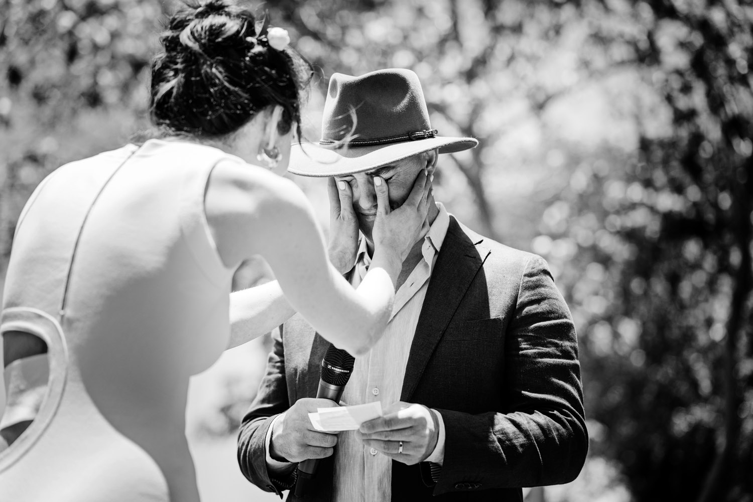Noosa wedding photography of bride and grooms at Ricky's Restaurant by Noosa photographer