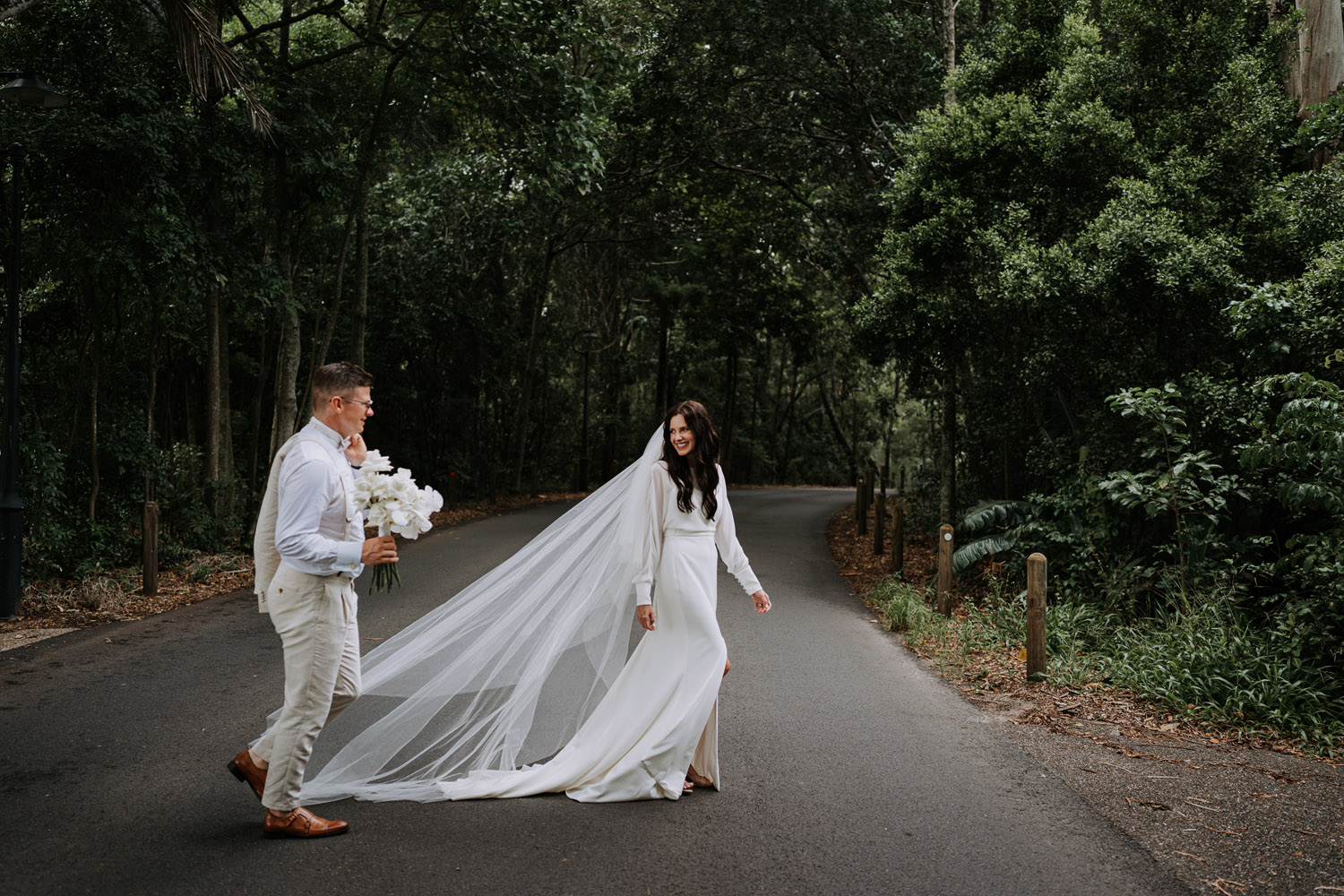 Noosa wedding photography of bride and grooms at Ricky's Restaurant by Noosa photographer