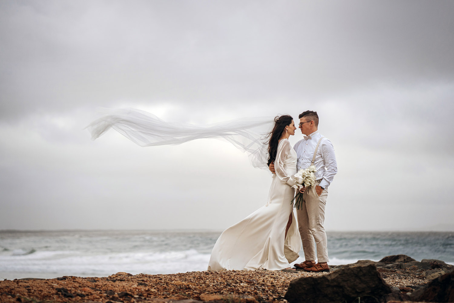 Noosa wedding photography of bride and grooms at Ricky's Restaurant by Noosa photographer