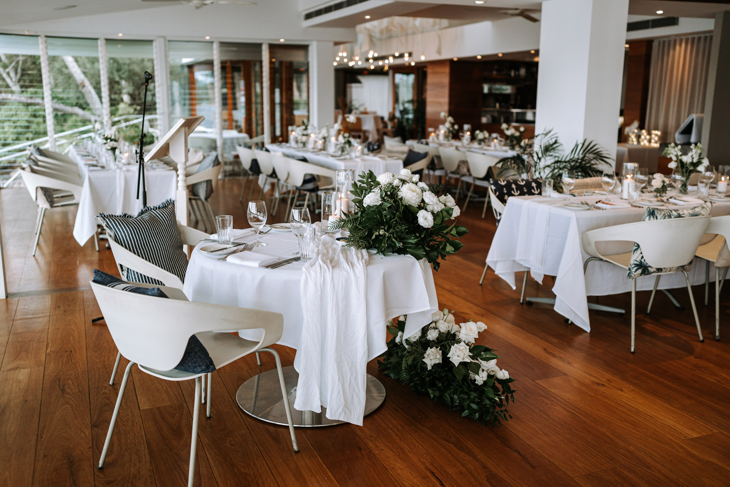 Noosa wedding photography of bride and grooms at Ricky's Restaurant by Noosa photographer